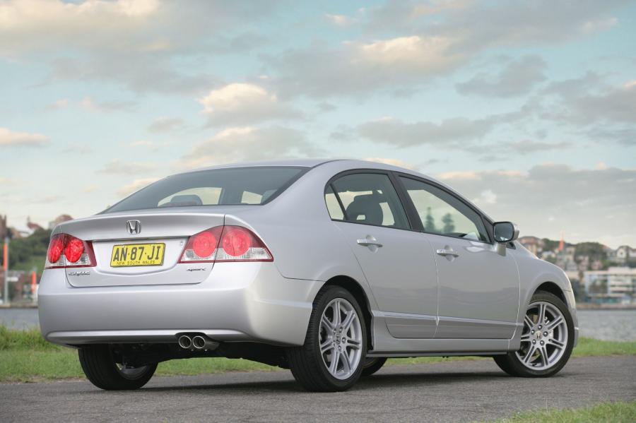  Honda Civic Sport Sedan 2006 года  (AU) (фото 10 из 10)
